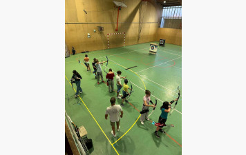 Ca bosse chez les jeunes archers !