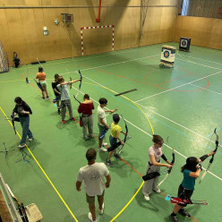 Ca bosse chez les jeunes archers !